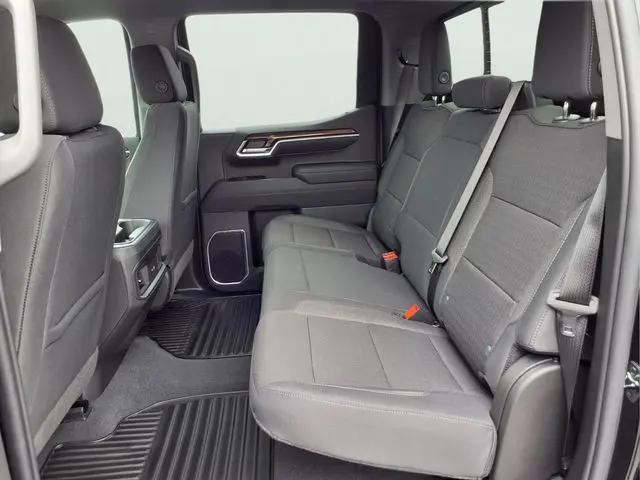 2026 Chevrolet Silverado 1500 4WD Crew Cab Standard Bed LT