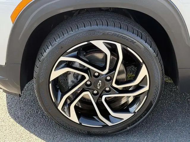 2025 Chevrolet TrailBlazer AWD RS