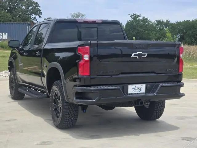 2026 Chevrolet Silverado 1500 4WD Crew Cab Short Bed ZR2