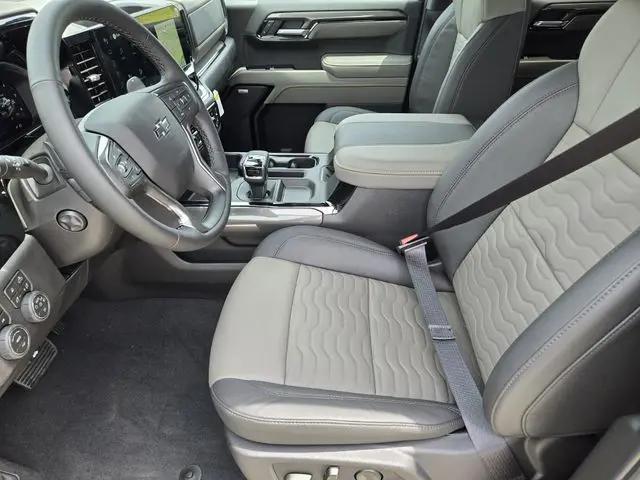 2026 Chevrolet Silverado 1500 4WD Crew Cab Short Bed ZR2