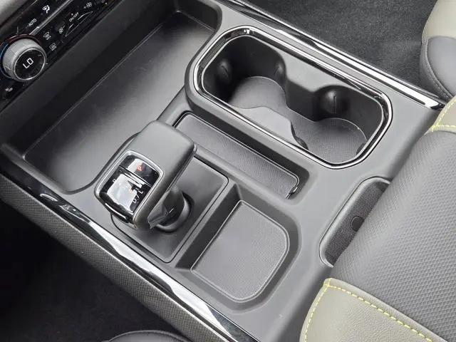 2026 Chevrolet Silverado 1500 4WD Crew Cab Short Bed ZR2