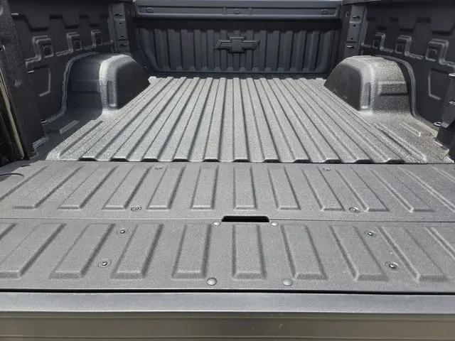 2026 Chevrolet Silverado 1500 4WD Crew Cab Short Bed ZR2