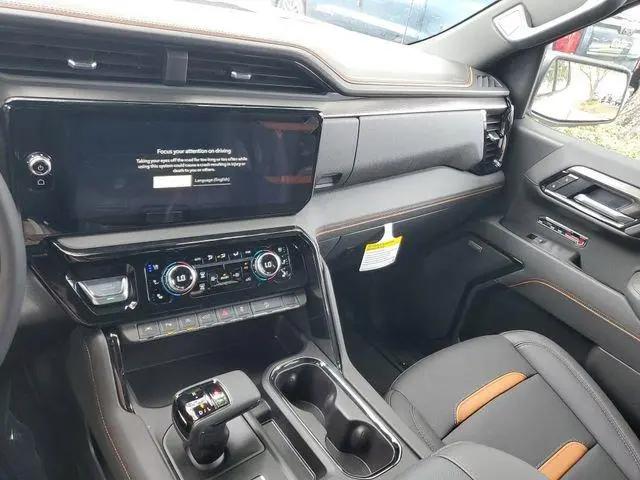 2026 GMC Sierra 1500 Crew Cab, Short Bed, AT4, 4WD