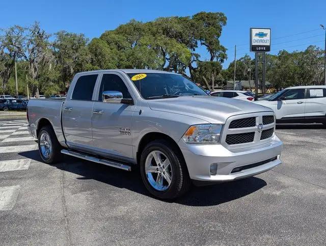 2018 Ram 1500 Express Crew Cab 4x2 5'7" Box