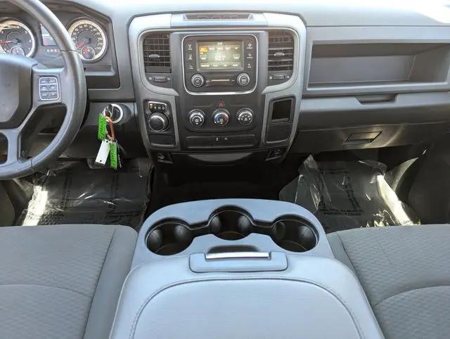 2018 Ram 1500 Express Crew Cab 4x2 5'7" Box