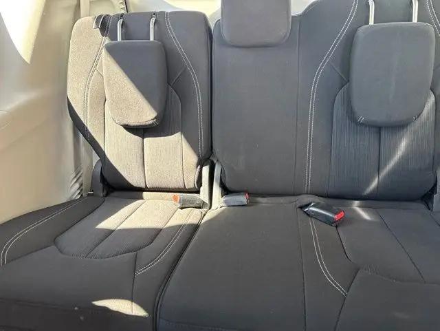 2024 Chrysler Voyager LX