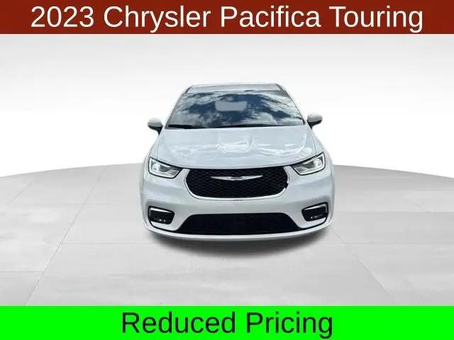 2023 Chrysler Pacifica Touring