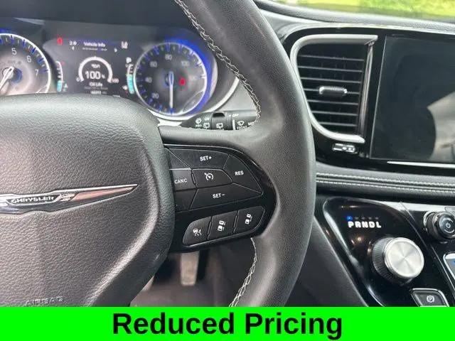 2023 Chrysler Pacifica Touring