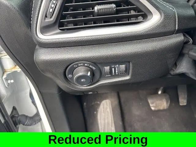 2023 Chrysler Pacifica Touring