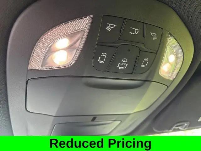 2023 Chrysler Pacifica Touring