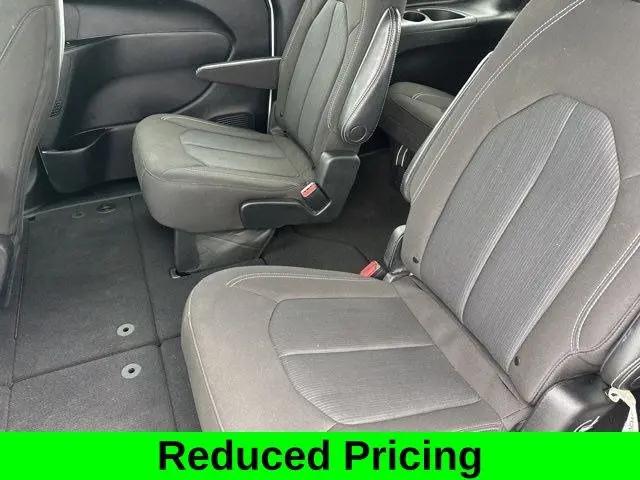 2023 Chrysler Pacifica Touring