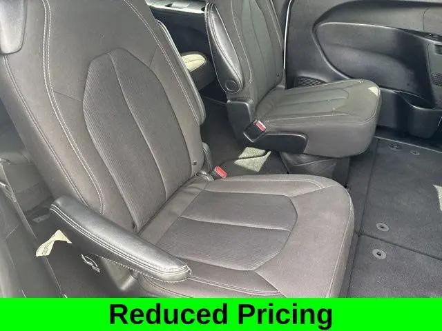 2023 Chrysler Pacifica Touring