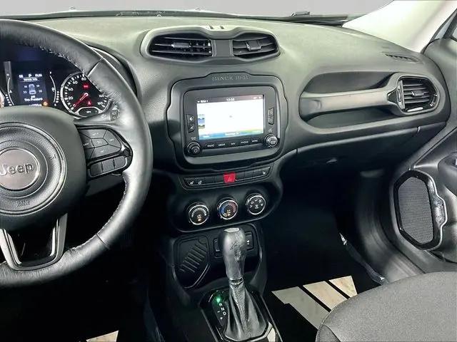 2017 Jeep Renegade Altitude FWD