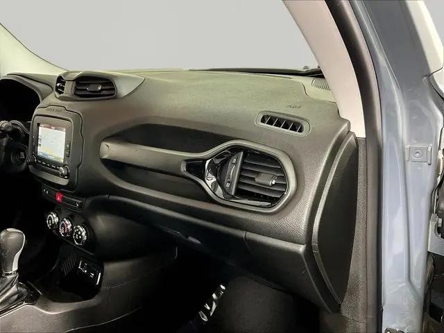2017 Jeep Renegade Altitude FWD