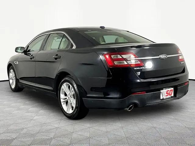 2017 Ford Taurus SE