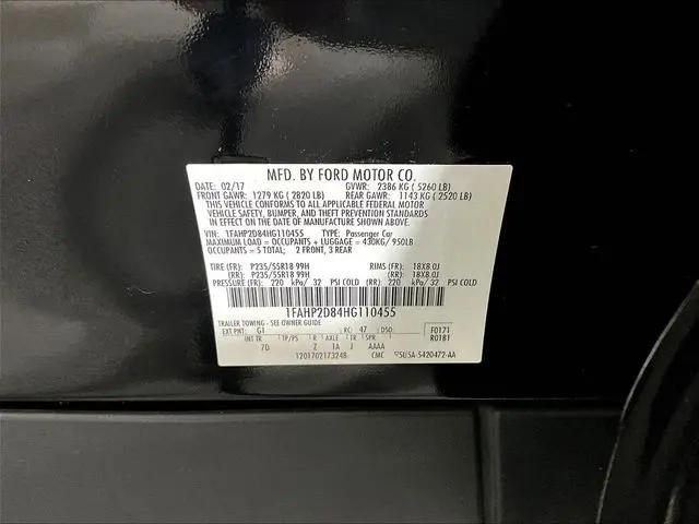 2017 Ford Taurus SE