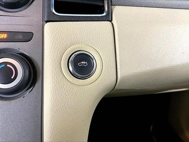 2017 Ford Taurus SE