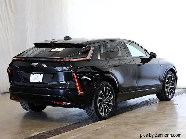 2024 Cadillac iQ Sport w/1SF