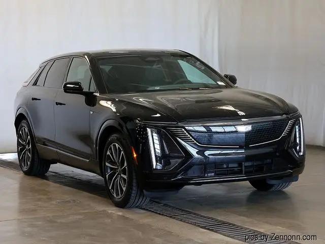 2024 Cadillac iQ Sport w/1SF