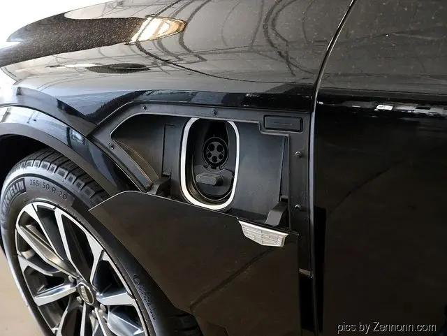 2024 Cadillac iQ Sport w/1SF