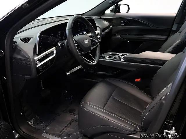 2024 Cadillac iQ Sport w/1SF