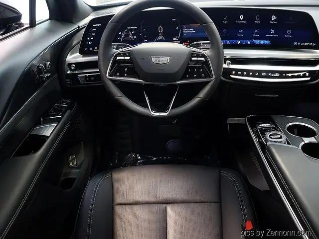 2024 Cadillac iQ Sport w/1SF