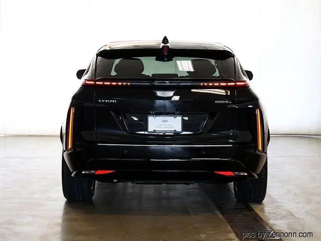 2024 Cadillac iQ Luxury w/1SC