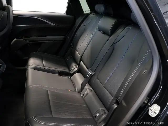 2024 Cadillac iQ Luxury w/1SC