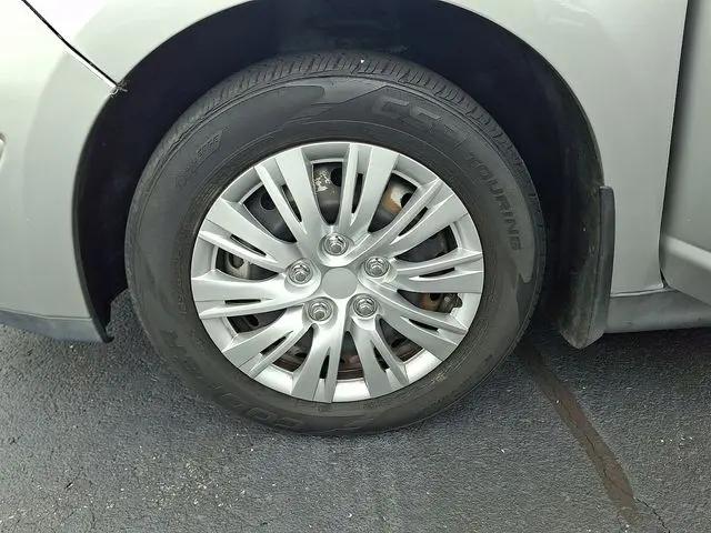 2008 Nissan Versa 1.8S