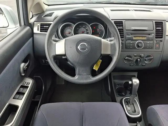 2008 Nissan Versa 1.8S