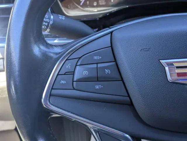 2019 Cadillac XT5 Standard