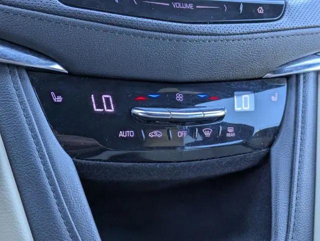 2019 Cadillac XT5 Standard
