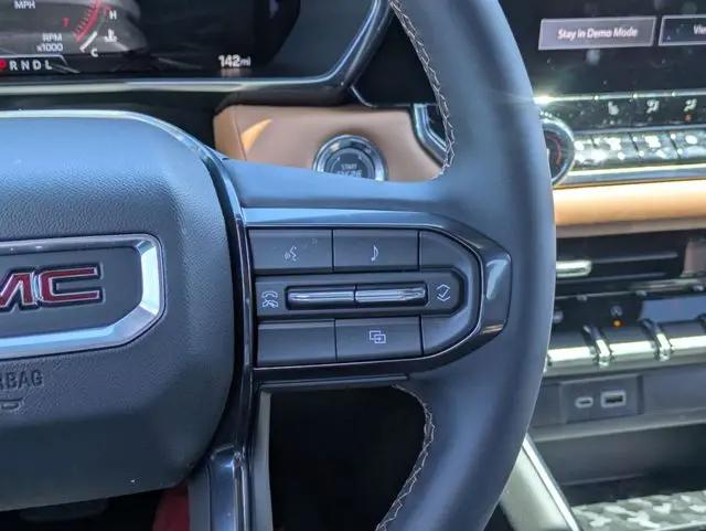 2026 GMC Canyon AT4, 4WD