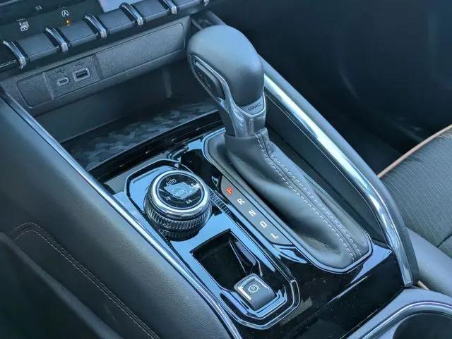 2026 GMC Canyon AT4, 4WD