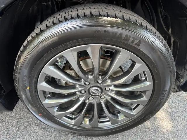 2021 Nissan Armada Platinum 2WD