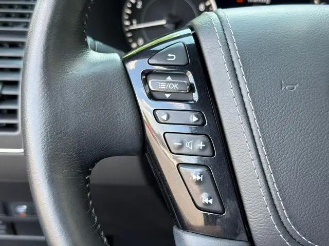 2021 Nissan Armada Platinum 2WD