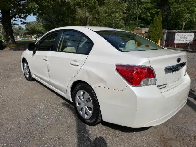 2012 Subaru Impreza 2.0i