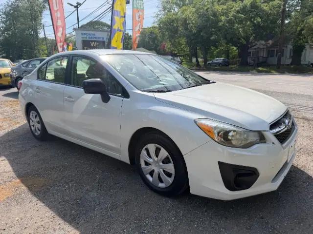 2012 Subaru Impreza 2.0i