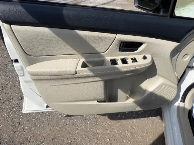 2012 Subaru Impreza 2.0i