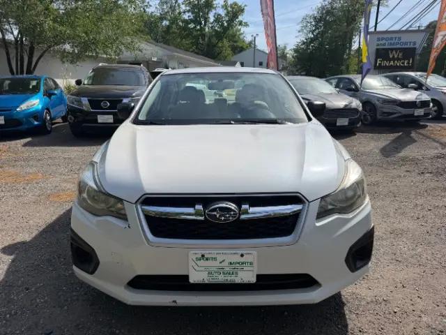 2012 Subaru Impreza 2.0i