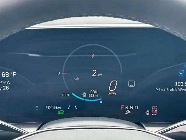 2024 Cadillac iQ Luxury w/1SC