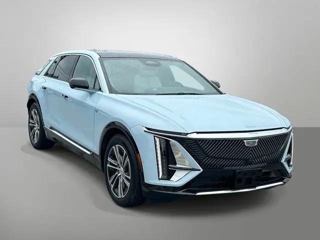 2024 Cadillac iQ Luxury w/1SC