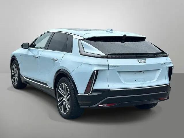 2024 Cadillac iQ Luxury w/1SC