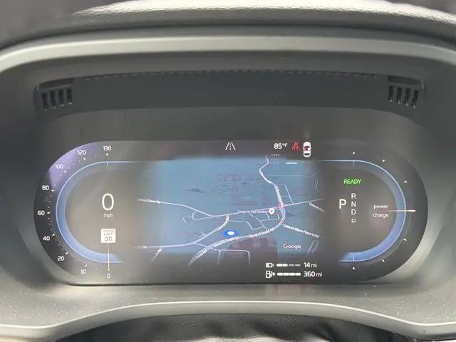 2023 Volvo XC60 Recharge T8 Plus Bright Theme