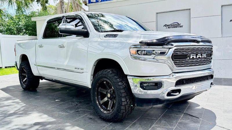 2019 Ram 1500 Limited Crew Cab 4x4 57 Box