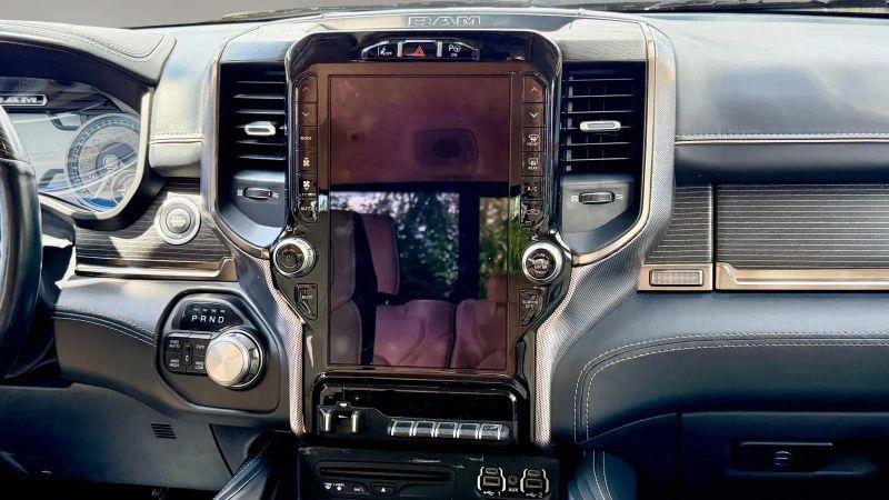 2019 Ram 1500 Limited Crew Cab 4x4 57 Box