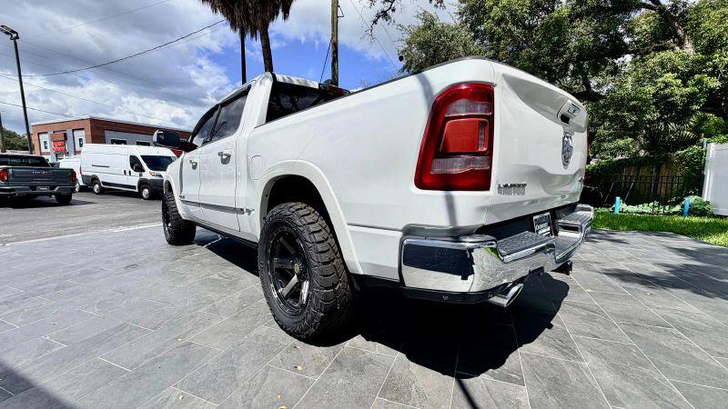 2019 Ram 1500 Limited Crew Cab 4x4 57 Box