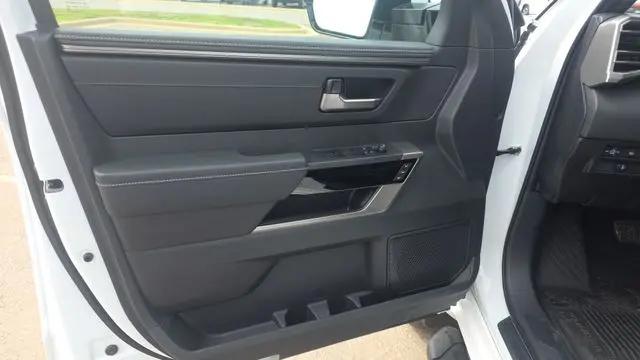 2026 Toyota Tundra Limited CrewMax 5.5' Bed