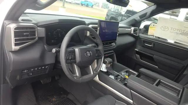 2026 Toyota Tundra Limited CrewMax 5.5' Bed