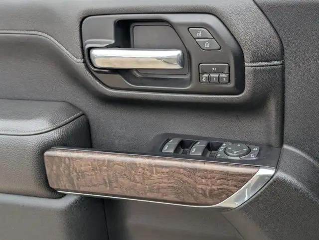2020 GMC Sierra 2500HD 4WD Crew Cab Standard Bed Denali